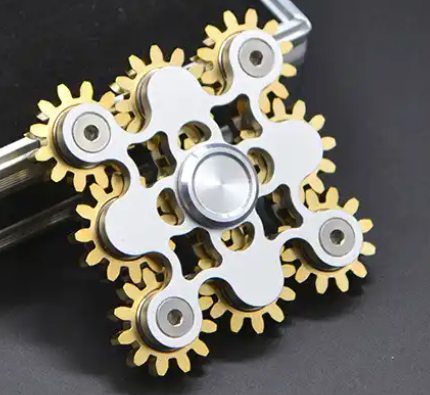 Crazy Toothed Linkage Hand Spinner Gyro