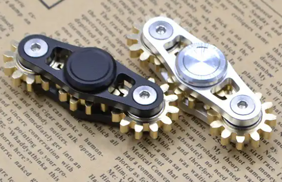 Crazy Toothed Linkage Hand Spinner Gyro